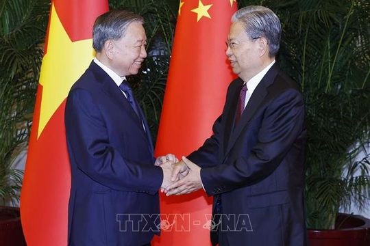 Tổng Bí thư, Chủ tịch nước Tô Lâm hội kiến Ủy viên trưởng Nhân đại toàn quốc Trung Quốc