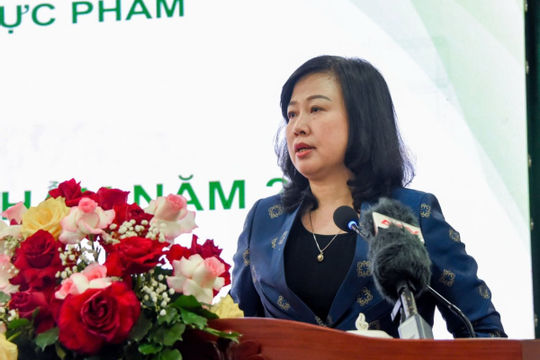 Siết quản lý bếp ăn tập thể, thức ăn đường phố