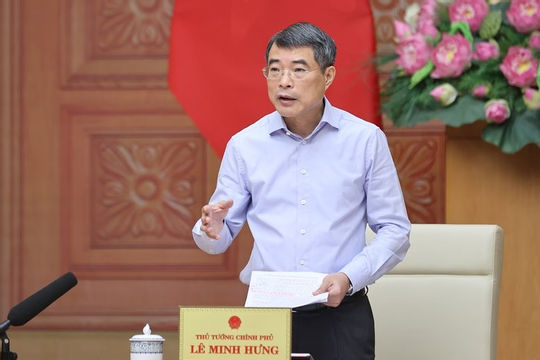 Đào tạo, tái đào tạo cấp quốc gia nguồn nhân lực trong các lĩnh vực ưu tiên, chiến lược