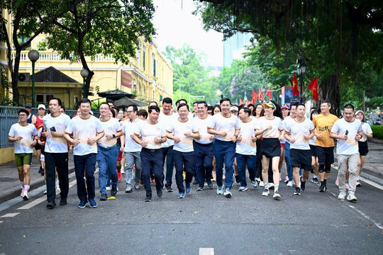 Phát động Giải chạy trực tuyến “75 năm Ngân hàng Việt Nam”
