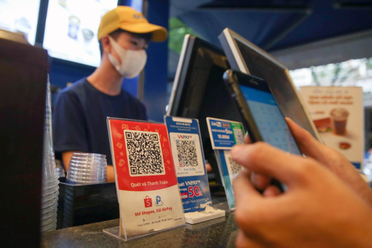 Thanh toán số tăng trưởng mạnh, nhu cầu dùng ATM giảm dần