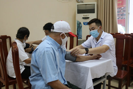 Bộ Y tế phê duyệt kế hoạch triển khai khám sức khoẻ miễn phí cho người dân