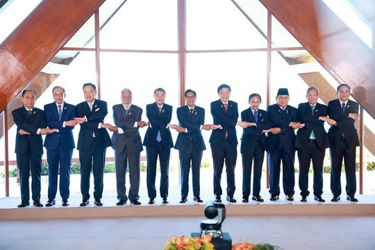 Thủ tướng Lê Minh Hưng: Trong một thế giới đầy biến động, ASEAN phải đi trước và định hình thay đổi